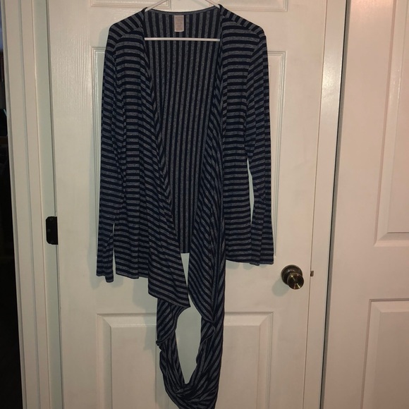 Sweaters - Heathered grey and navy blue wrap around cardigan